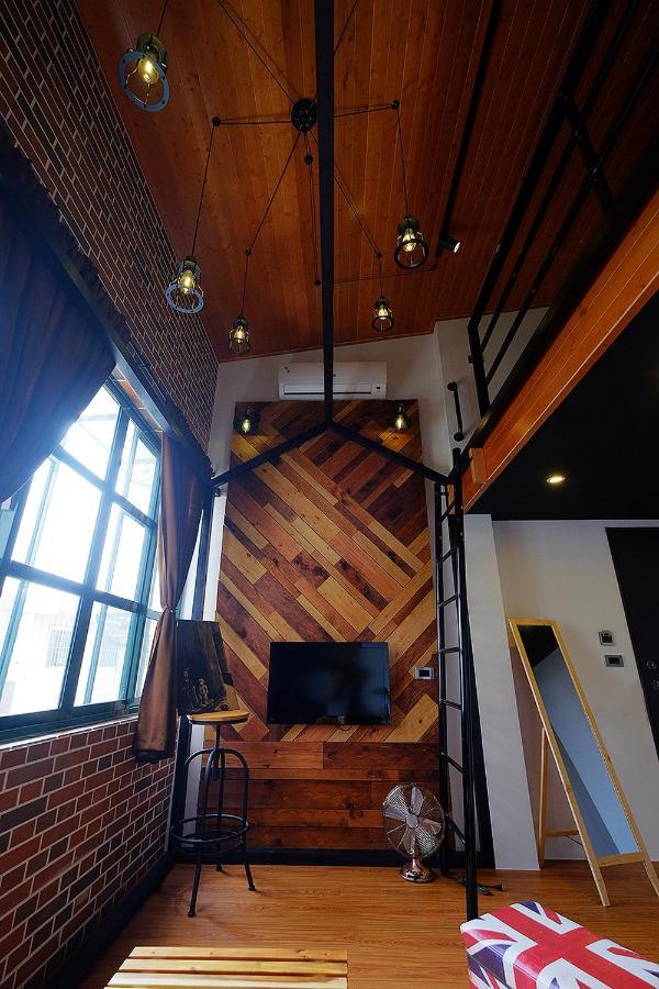 טאינאן Loft Wo Design Inn מראה חיצוני תמונה